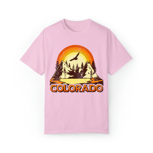 Retro boho Colorado Graphic Tshirt, Rocky Mountain shirt, vintage inspired festival Tee, groovy travel USA Comfort Colors Tee, national park