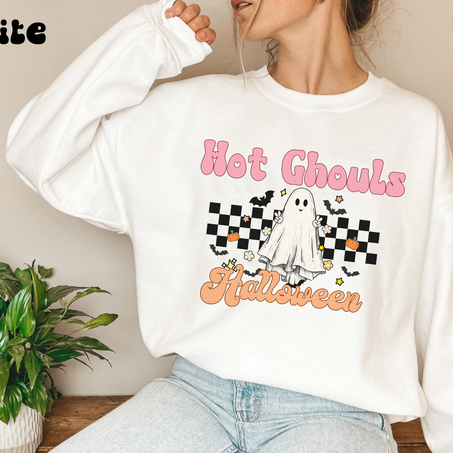 Funny hot ghouls pun spooky season halloween, retro witchy sweatshirt, fall lover hoodie, groovy autumn seasonal sweater, hot girls holiday